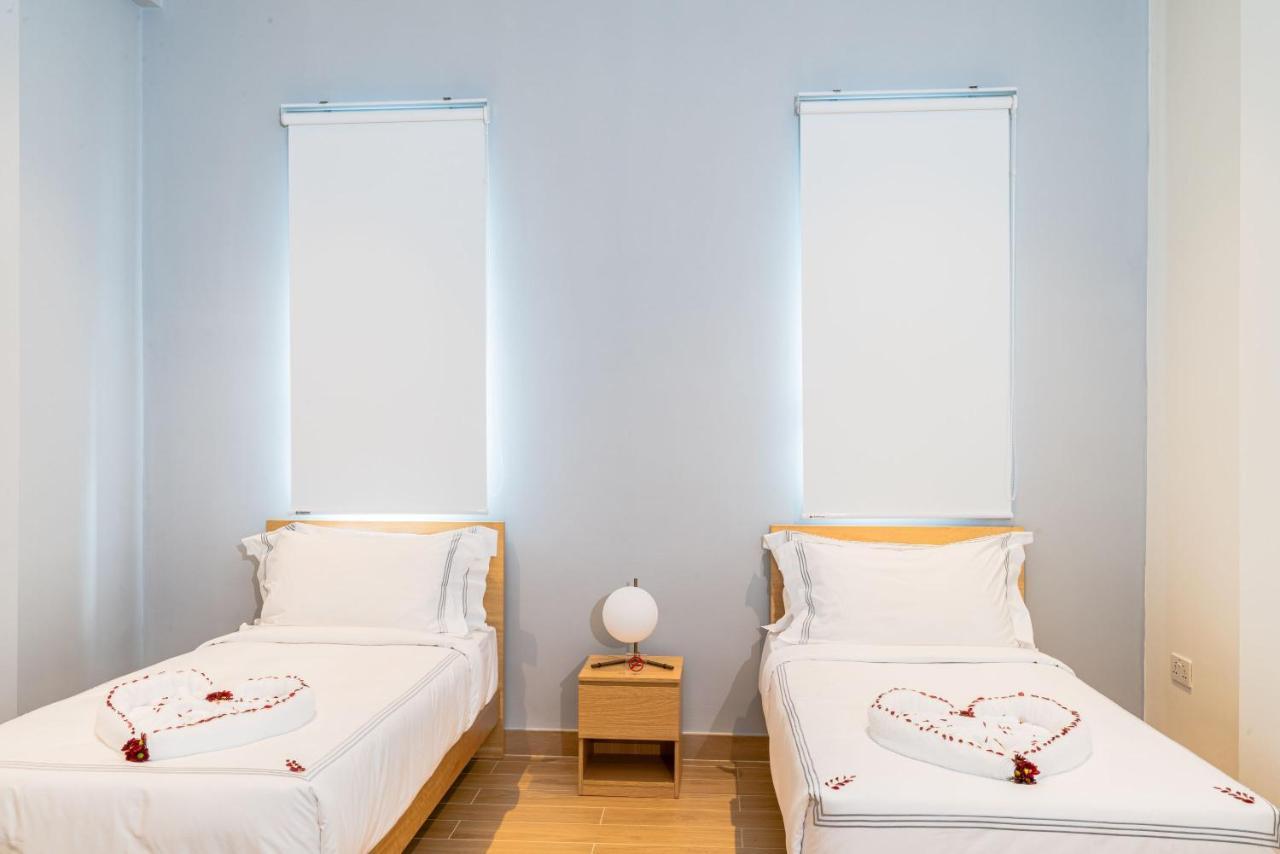 Emerald Hotel Residence Пном Пен Екстериор снимка